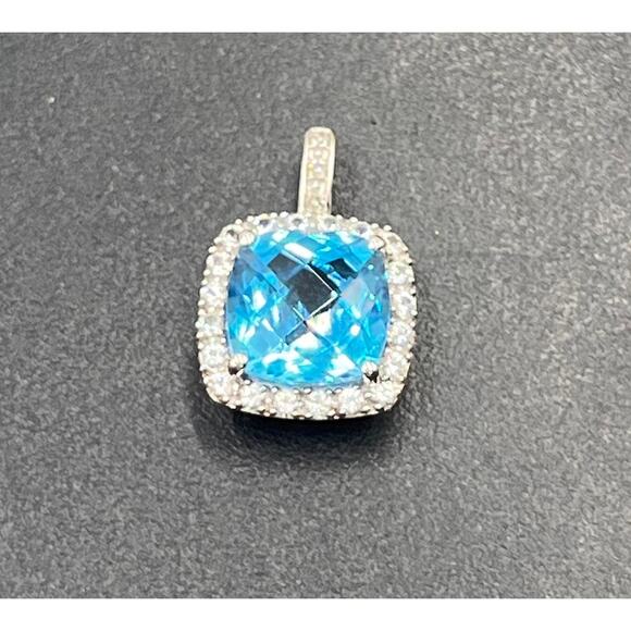 Michelle Albala 10k White Gold Cushion Cut Blue Topaz Cz Halo Pendant - Picture 2 of 8